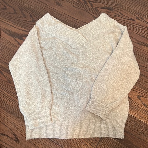 Mendocino Off The Shoulder Sweater - Picture 1 of 3